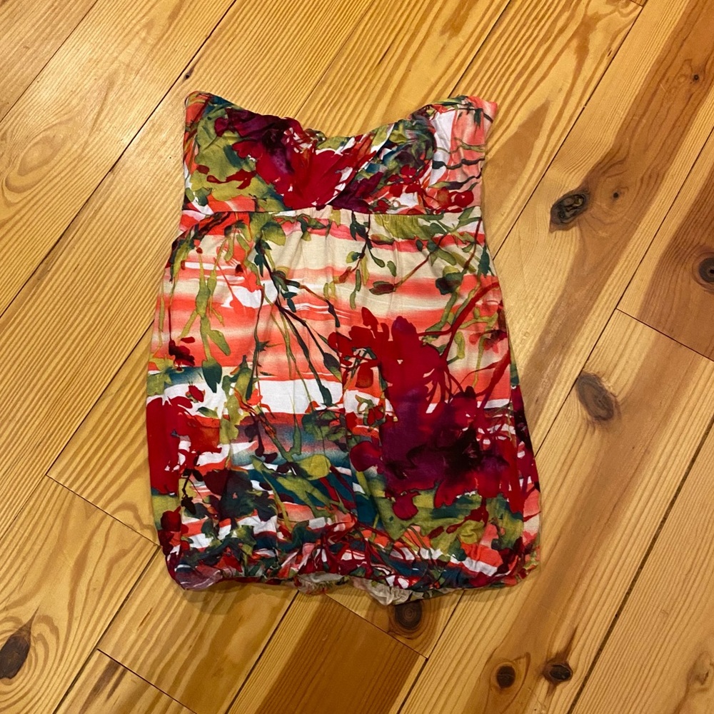 Daytrip Strapless Shirt‎